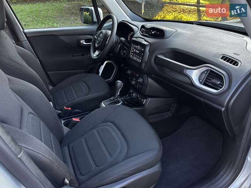 Внедорожник / Кроссовер Jeep Renegade 2018 в Хмельницком