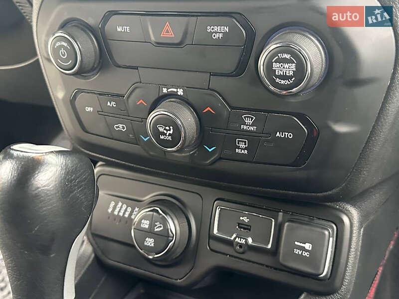 Позашляховик / Кросовер Jeep Renegade 2019 в Хмельницькому фото 45 Позашляховик / Кросовер Jeep Renegade 2019 в Хмельницькому