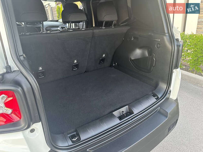 Позашляховик / Кросовер Jeep Renegade 2020 в Хмельницькому