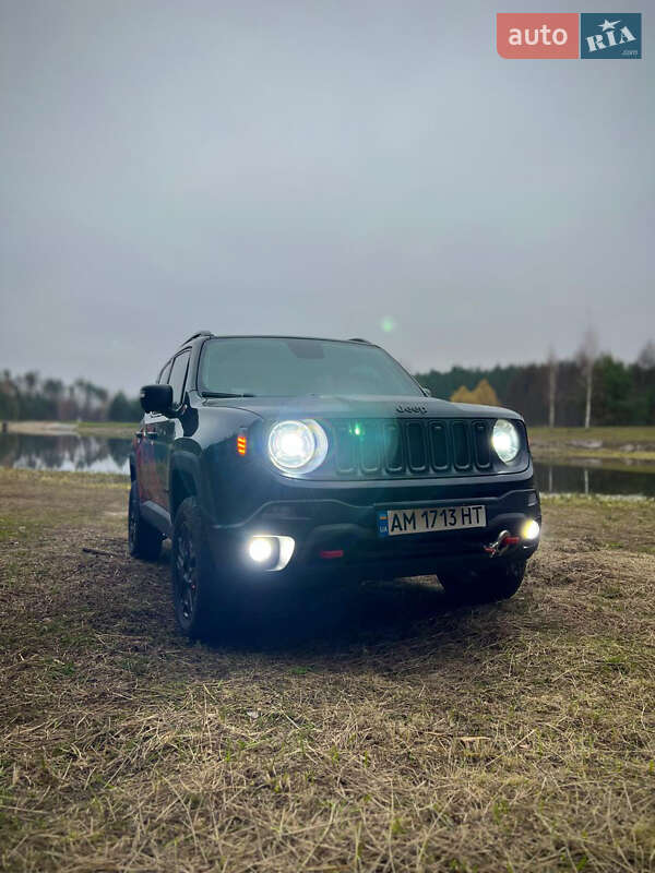 Внедорожник / Кроссовер Jeep Renegade 2018 в Житомире