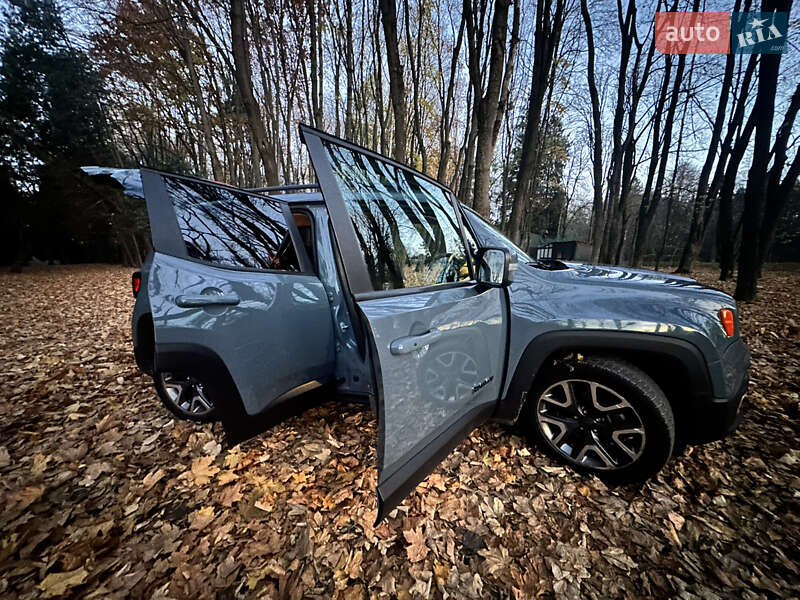 Позашляховик / Кросовер Jeep Renegade 2017 в Хмельницькому фото 6 Позашляховик / Кросовер Jeep Renegade 2017 в Хмельницькому