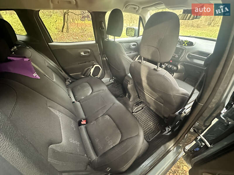 Позашляховик / Кросовер Jeep Renegade 2017 в Хмельницькому фото 41 Позашляховик / Кросовер Jeep Renegade 2017 в Хмельницькому