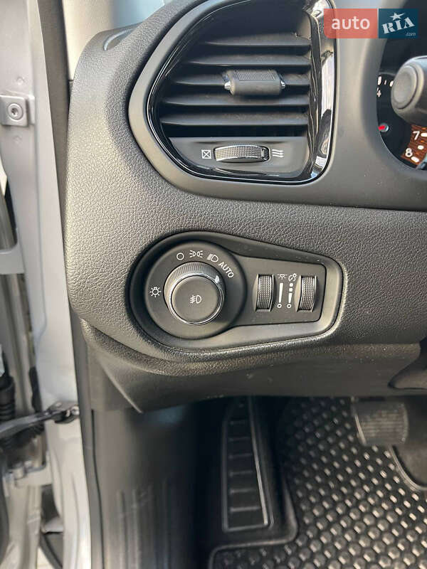 Внедорожник / Кроссовер Jeep Renegade 2019 в Львове фото 14 Внедорожник / Кроссовер Jeep Renegade 2019 в Львове