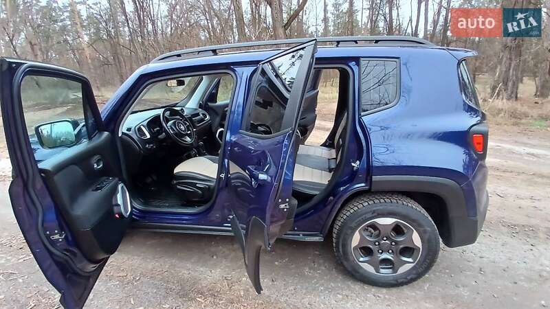 Позашляховик / Кросовер Jeep Renegade 2018 в Золотоноші фото 10 Позашляховик / Кросовер Jeep Renegade 2018 в Золотоноші