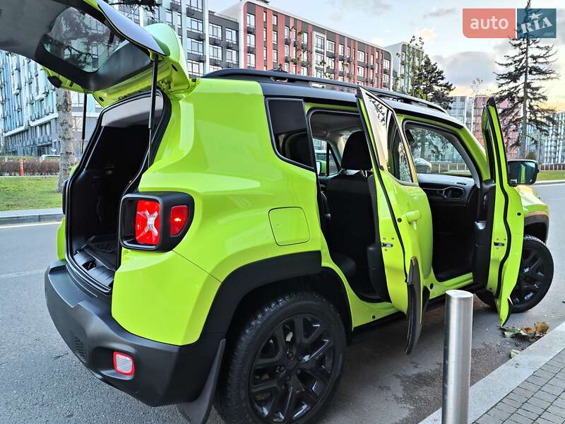 Внедорожник / Кроссовер Jeep Renegade 2017 в Киеве фото 23 Внедорожник / Кроссовер Jeep Renegade 2017 в Киеве