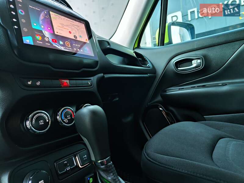Внедорожник / Кроссовер Jeep Renegade 2017 в Киеве фото 42 Внедорожник / Кроссовер Jeep Renegade 2017 в Киеве