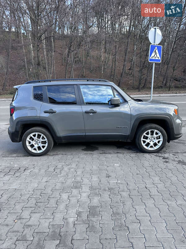 Внедорожник / Кроссовер Jeep Renegade 2019 в Киеве