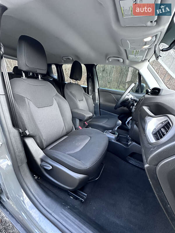 Внедорожник / Кроссовер Jeep Renegade 2019 в Киеве