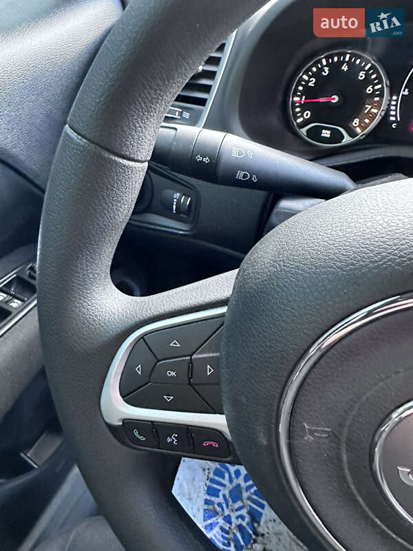 Внедорожник / Кроссовер Jeep Renegade 2019 в Киеве