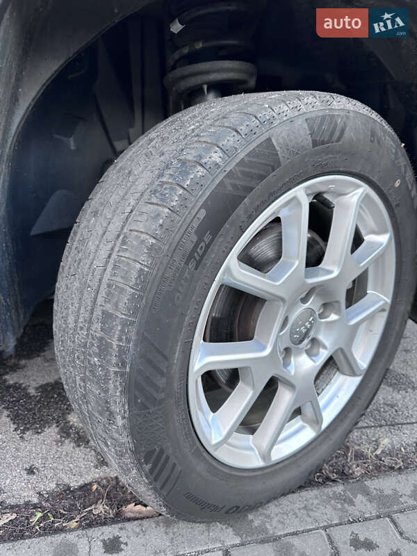 Внедорожник / Кроссовер Jeep Renegade 2019 в Киеве