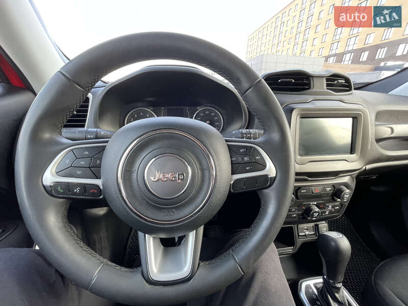 Внедорожник / Кроссовер Jeep Renegade 2020 в Нетешине