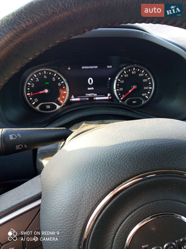 Внедорожник / Кроссовер Jeep Renegade 2016 в Киеве