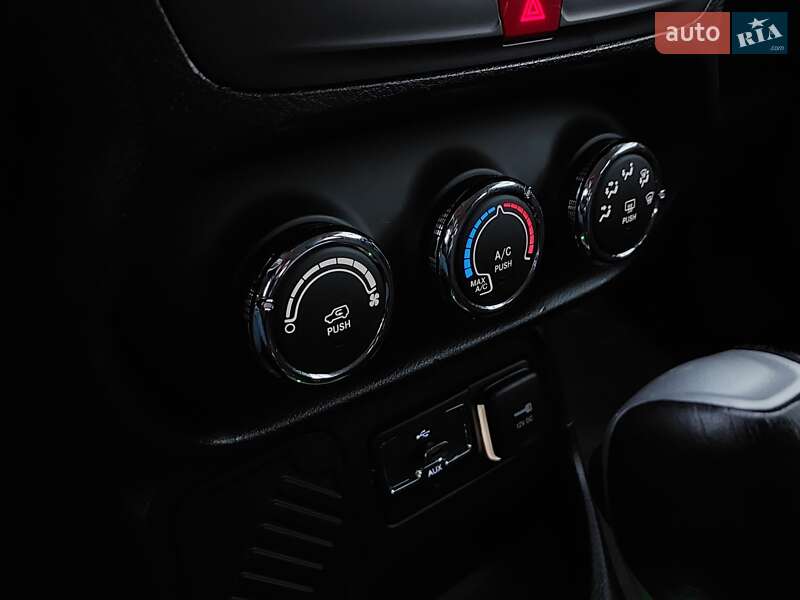 Позашляховик / Кросовер Jeep Renegade 2016 в Одесі фото 19 Позашляховик / Кросовер Jeep Renegade 2016 в Одесі
