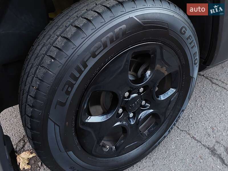 Позашляховик / Кросовер Jeep Renegade 2016 в Одесі фото 22 Позашляховик / Кросовер Jeep Renegade 2016 в Одесі