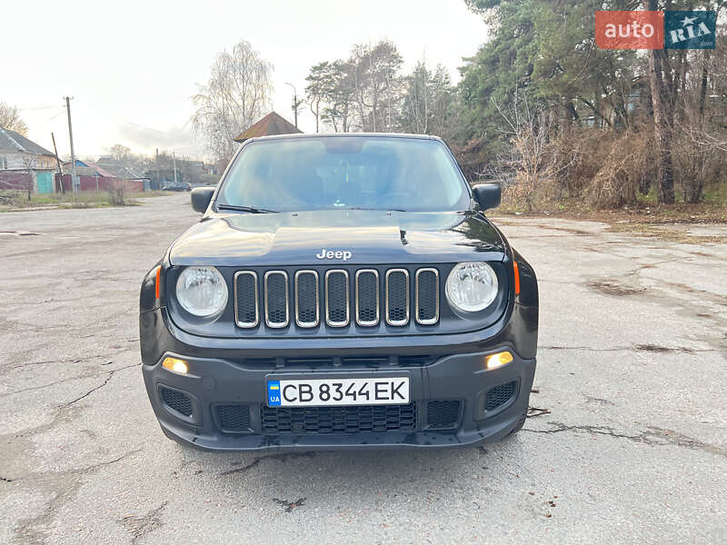 Внедорожник / Кроссовер Jeep Renegade 2015 в Чернигове