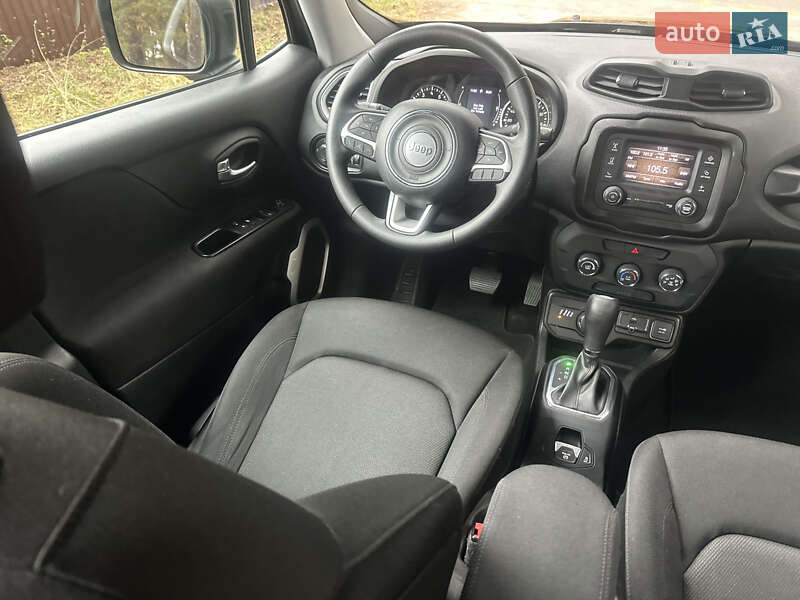 Внедорожник / Кроссовер Jeep Renegade 2017 в Киеве