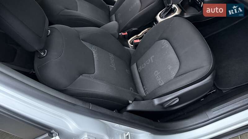 Внедорожник / Кроссовер Jeep Renegade 2015 в Тернополе фото 36 Внедорожник / Кроссовер Jeep Renegade 2015 в Тернополе