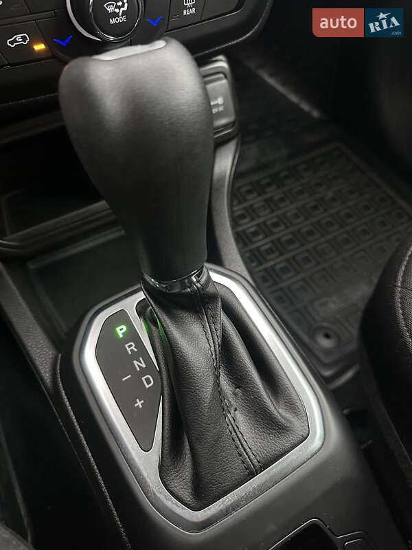 Позашляховик / Кросовер Jeep Renegade 2021 в Білогородці