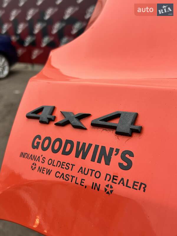 Внедорожник / Кроссовер Jeep Renegade 2015 в Сумах