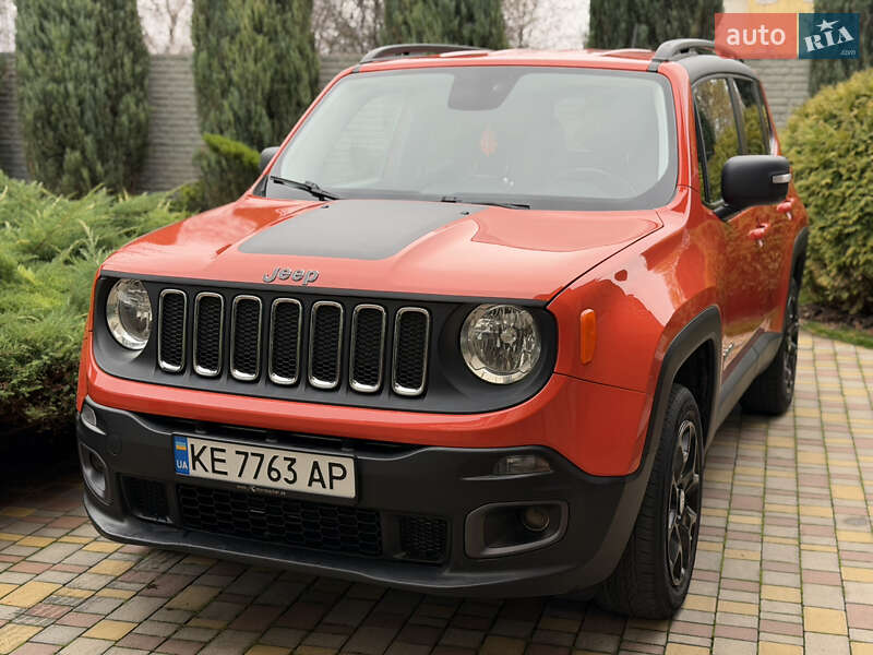 Позашляховик / Кросовер Jeep Renegade 2015 в Дніпрі фото 3 Позашляховик / Кросовер Jeep Renegade 2015 в Дніпрі