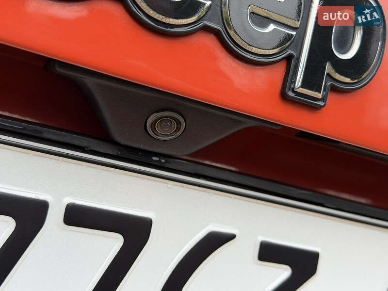 Позашляховик / Кросовер Jeep Renegade 2015 в Дніпрі фото 14 Позашляховик / Кросовер Jeep Renegade 2015 в Дніпрі