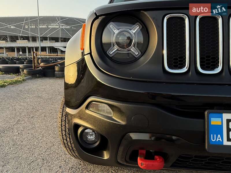 Внедорожник / Кроссовер Jeep Renegade 2015 в Львове фото 10 Внедорожник / Кроссовер Jeep Renegade 2015 в Львове
