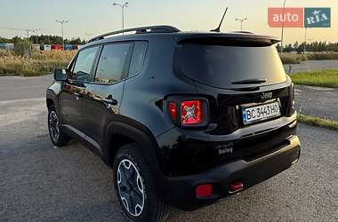Позашляховик / Кросовер Jeep Renegade 2015 в Львові