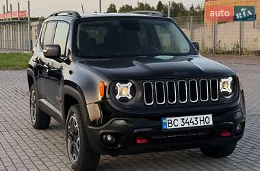 Позашляховик / Кросовер Jeep Renegade 2015 в Львові