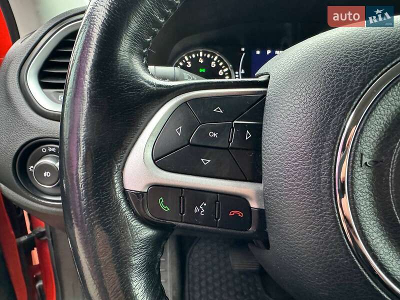 Внедорожник / Кроссовер Jeep Renegade 2018 в Киеве фото 17 Внедорожник / Кроссовер Jeep Renegade 2018 в Киеве