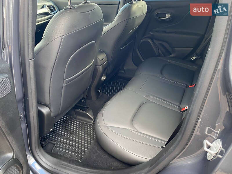 Позашляховик / Кросовер Jeep Renegade 2022 в Житомирі фото 11 Позашляховик / Кросовер Jeep Renegade 2022 в Житомирі