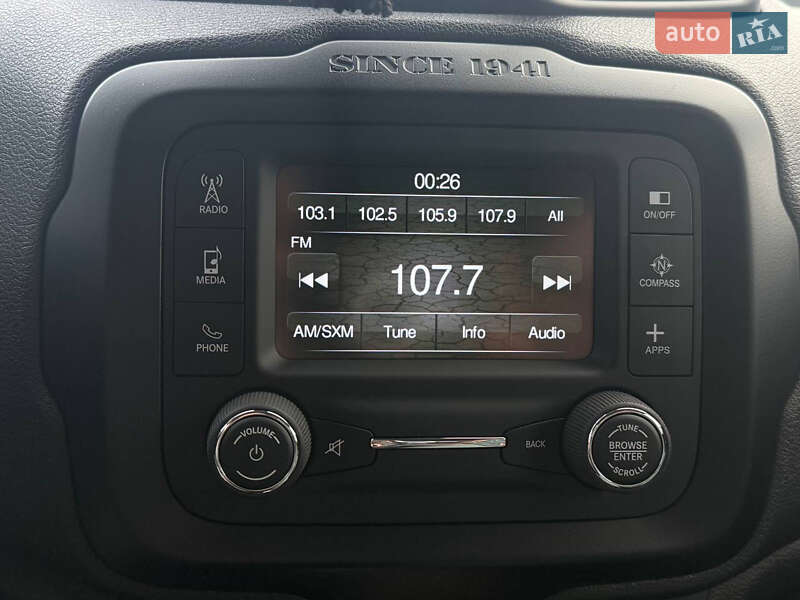 Позашляховик / Кросовер Jeep Renegade 2017 в Житомирі