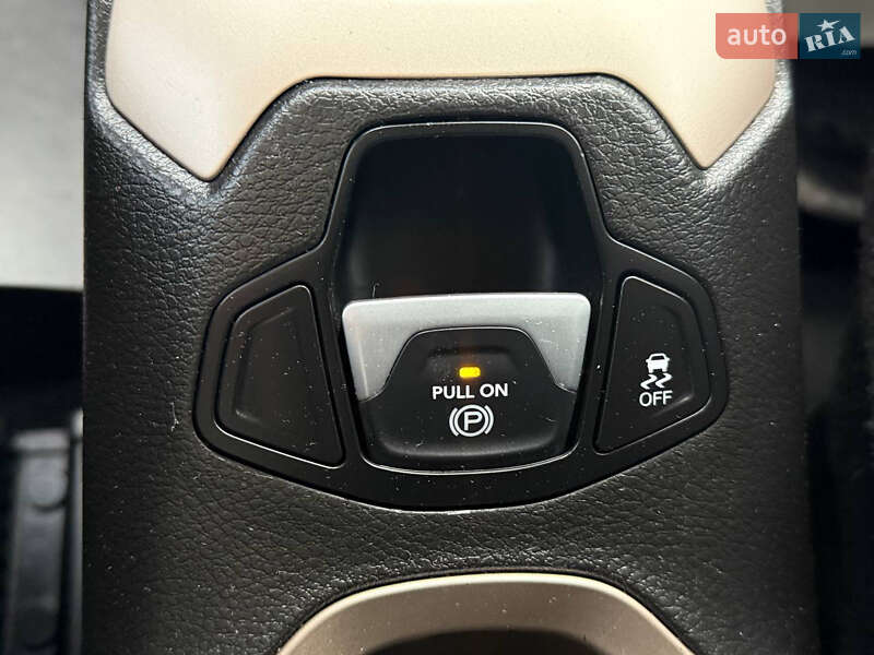 Позашляховик / Кросовер Jeep Renegade 2017 в Житомирі