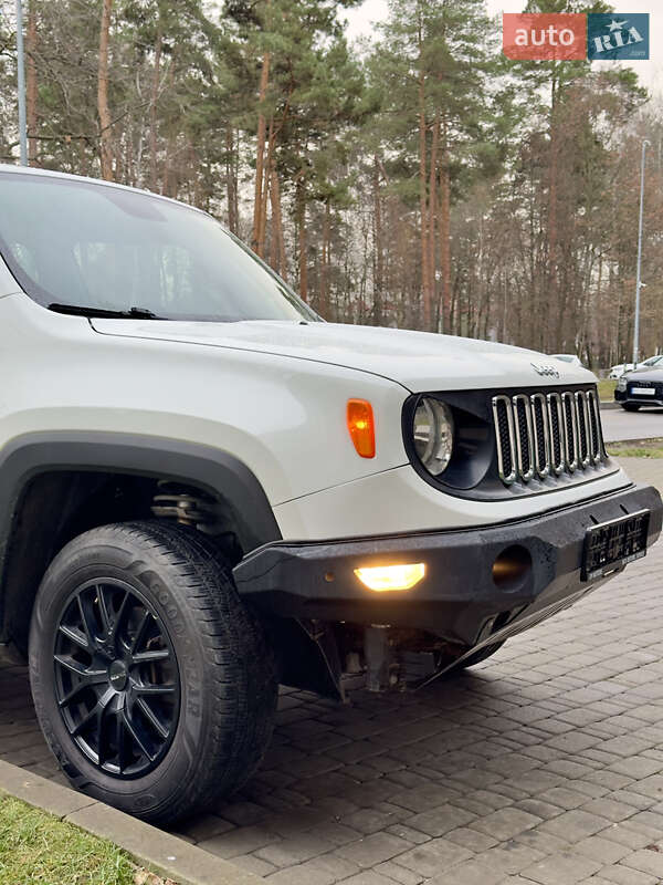 Внедорожник / Кроссовер Jeep Renegade 2018 в Киеве фото 4 Внедорожник / Кроссовер Jeep Renegade 2018 в Киеве