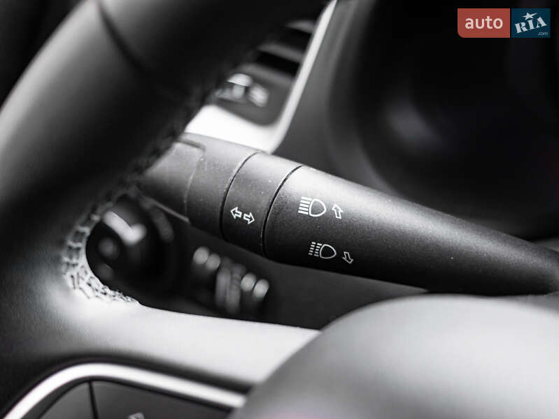 Внедорожник / Кроссовер Jeep Renegade 2020 в Киеве