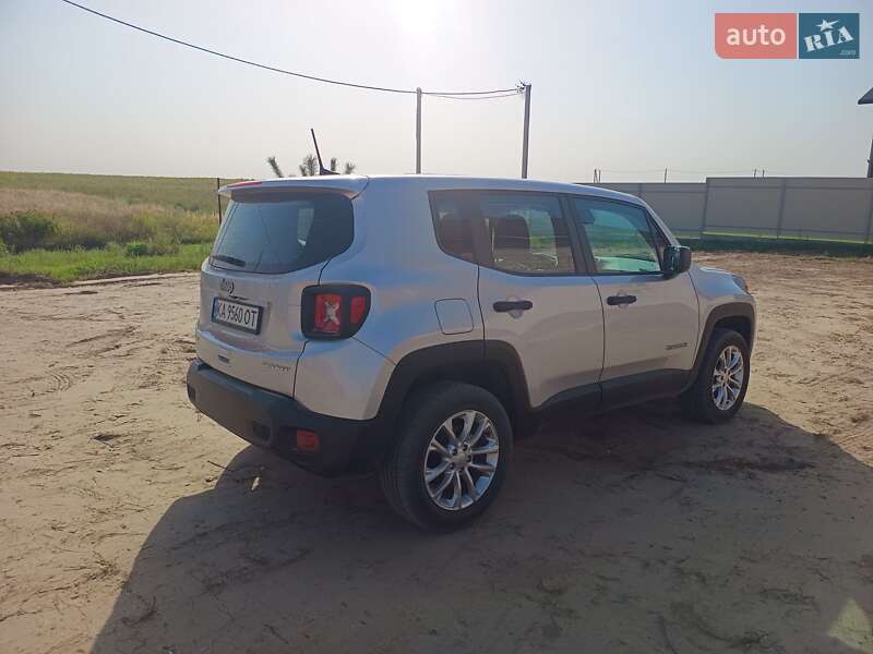 Внедорожник / Кроссовер Jeep Renegade 2021 в Броварах