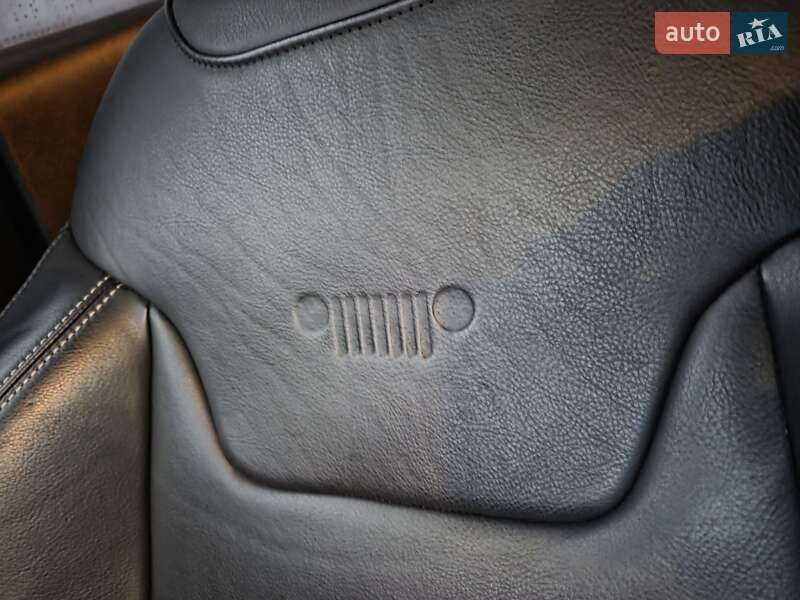 Внедорожник / Кроссовер Jeep Renegade 2015 в Львове