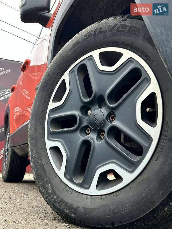 Позашляховик / Кросовер Jeep Renegade 2015 в Сумах