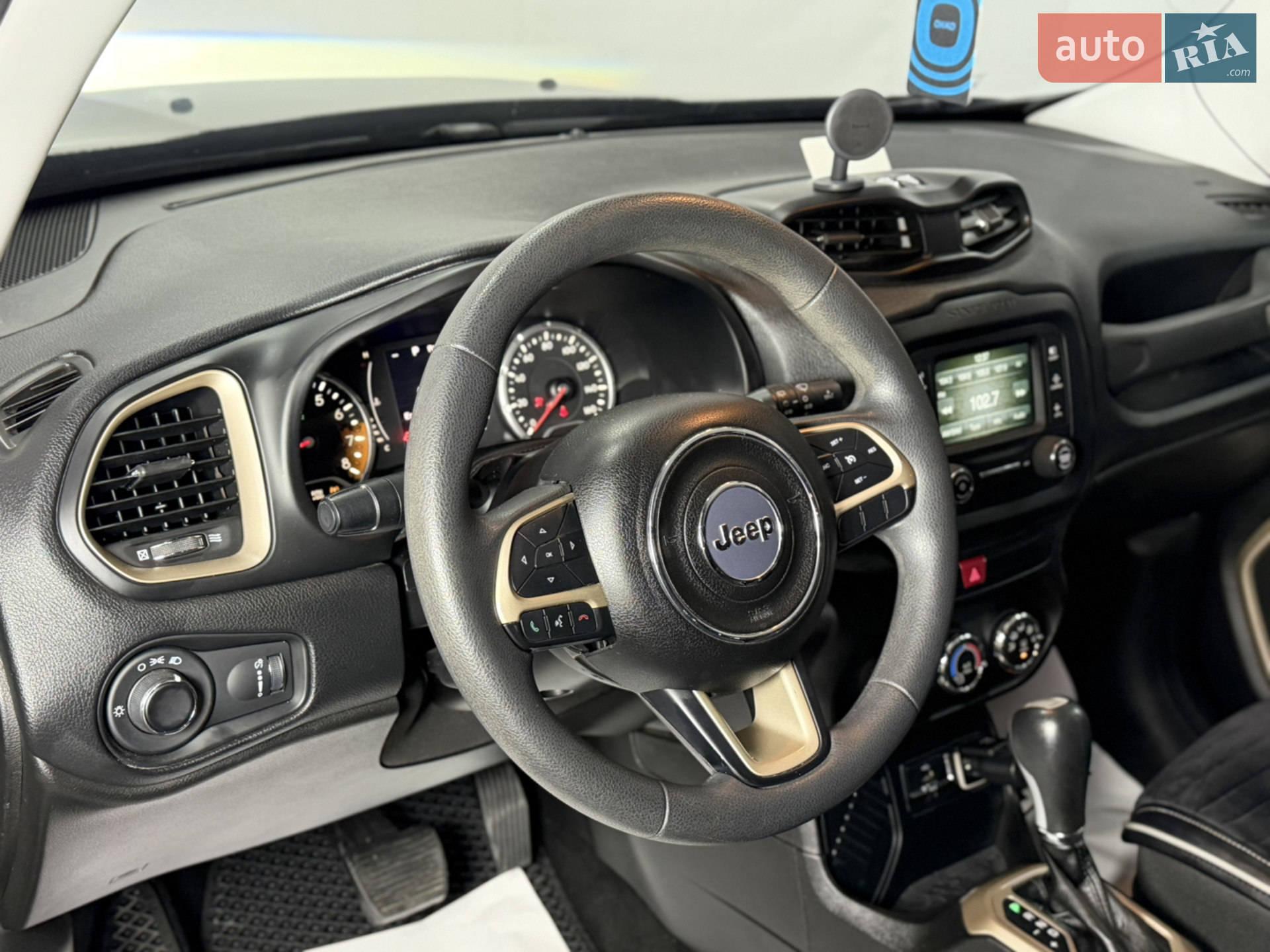 2016 Jeep Renegade - мініатюра 19