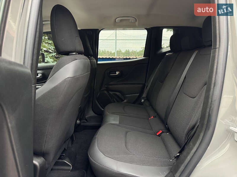 Внедорожник / Кроссовер Jeep Renegade 2020 в Киеве