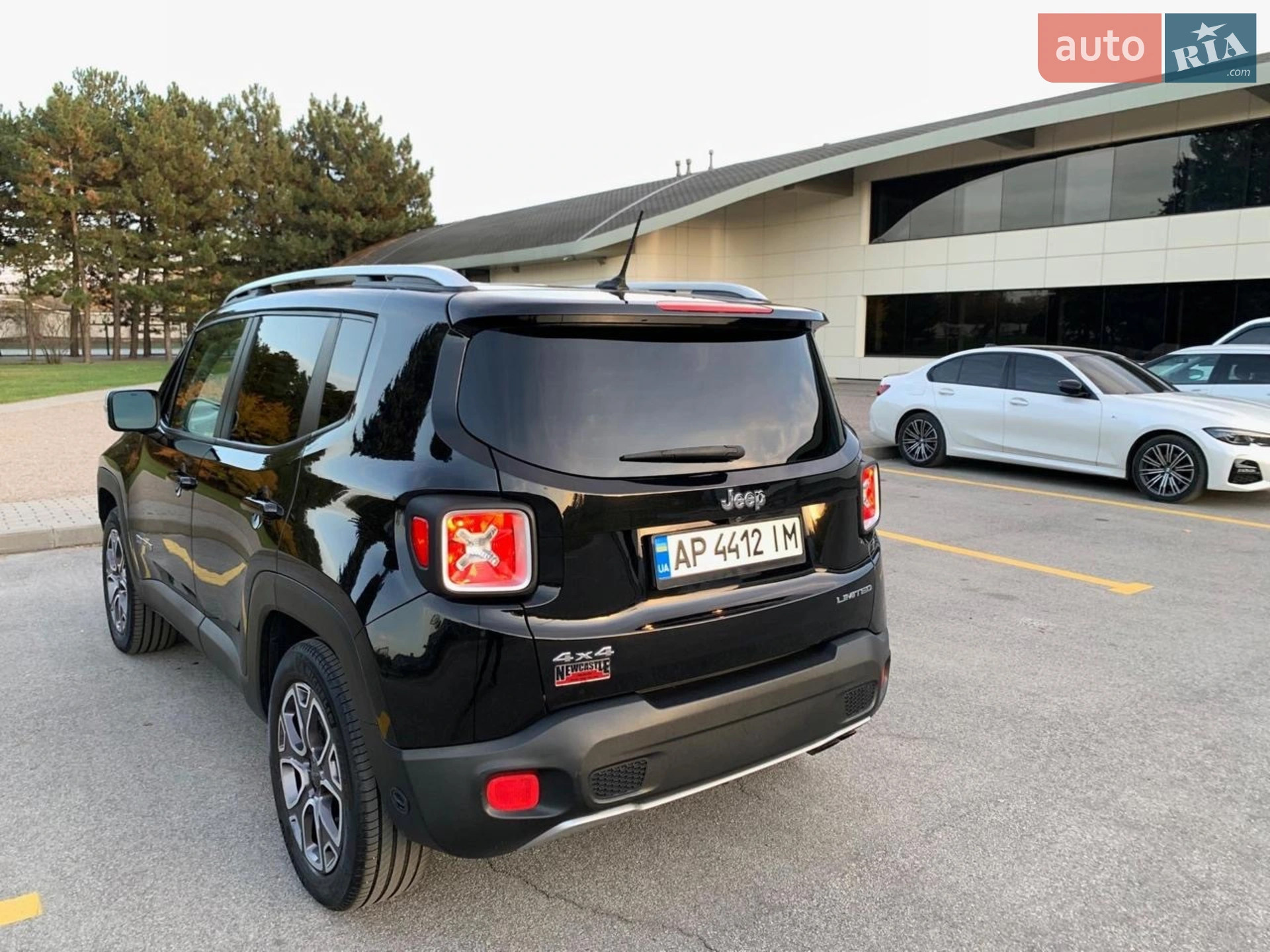2015 Jeep Renegade - мініатюра 3