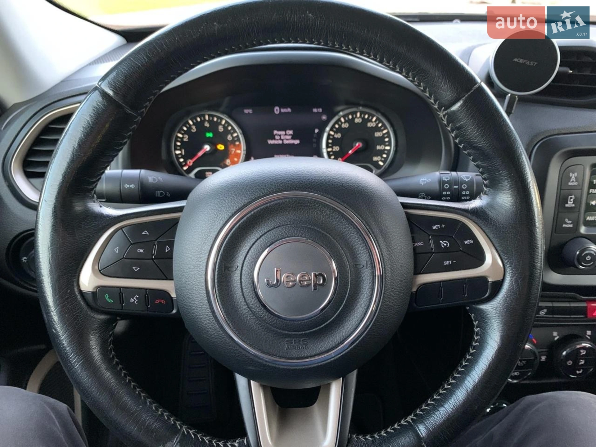 2015 Jeep Renegade - мініатюра 28