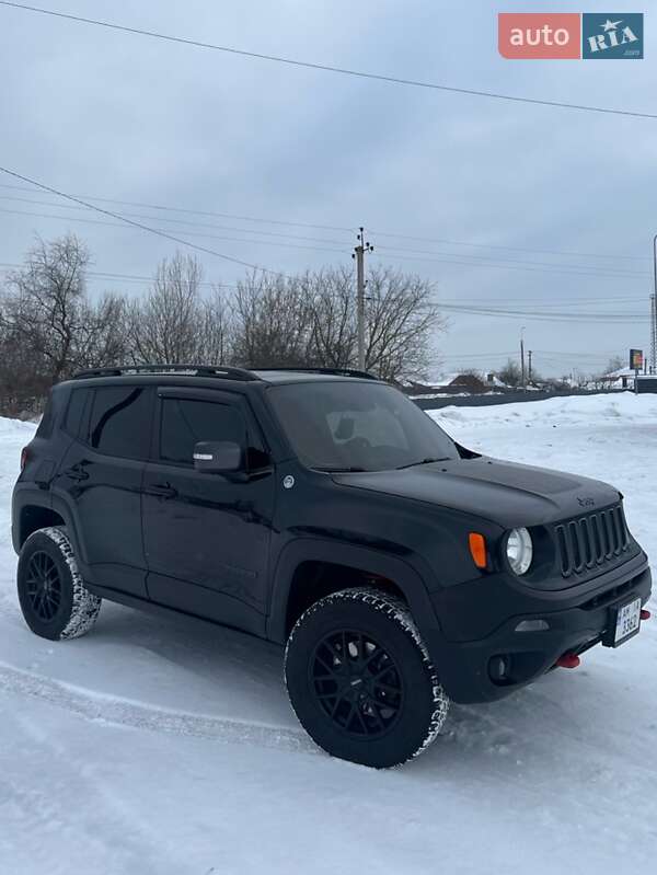 Внедорожник / Кроссовер Jeep Renegade 2017 в Бердичеве
