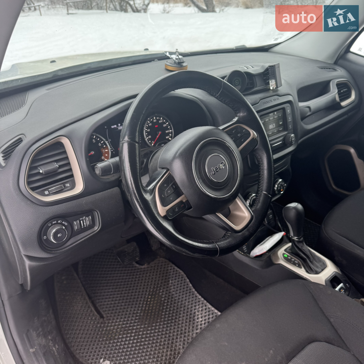 2017 Jeep Renegade - мініатюра 8