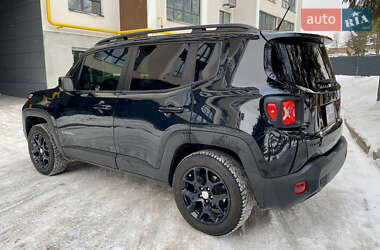 Внедорожник / Кроссовер Jeep Renegade 2016 в Хмельницком