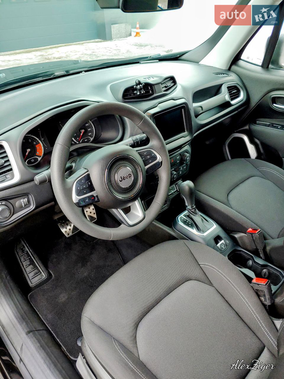 2023 Jeep Renegade - мініатюра 78