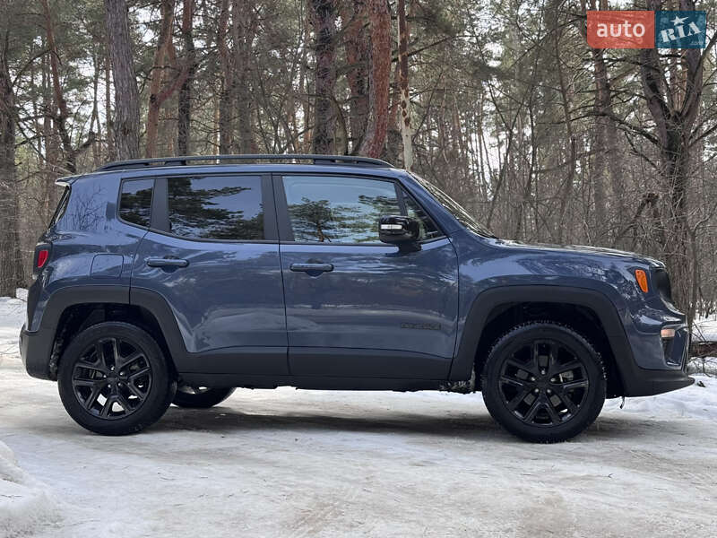 Внедорожник / Кроссовер Jeep Renegade 2023 в Киеве