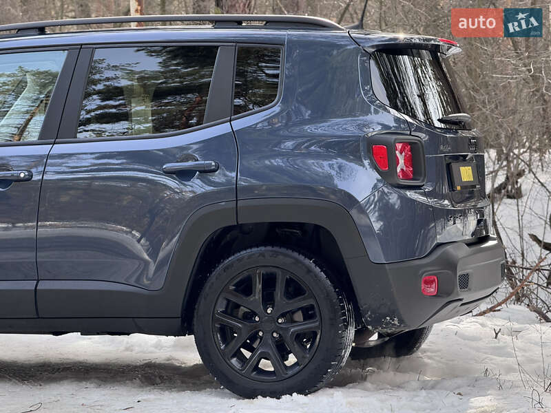 Внедорожник / Кроссовер Jeep Renegade 2023 в Киеве