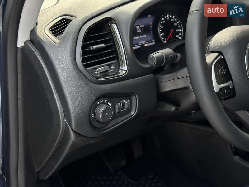 Внедорожник / Кроссовер Jeep Renegade 2023 в Киеве