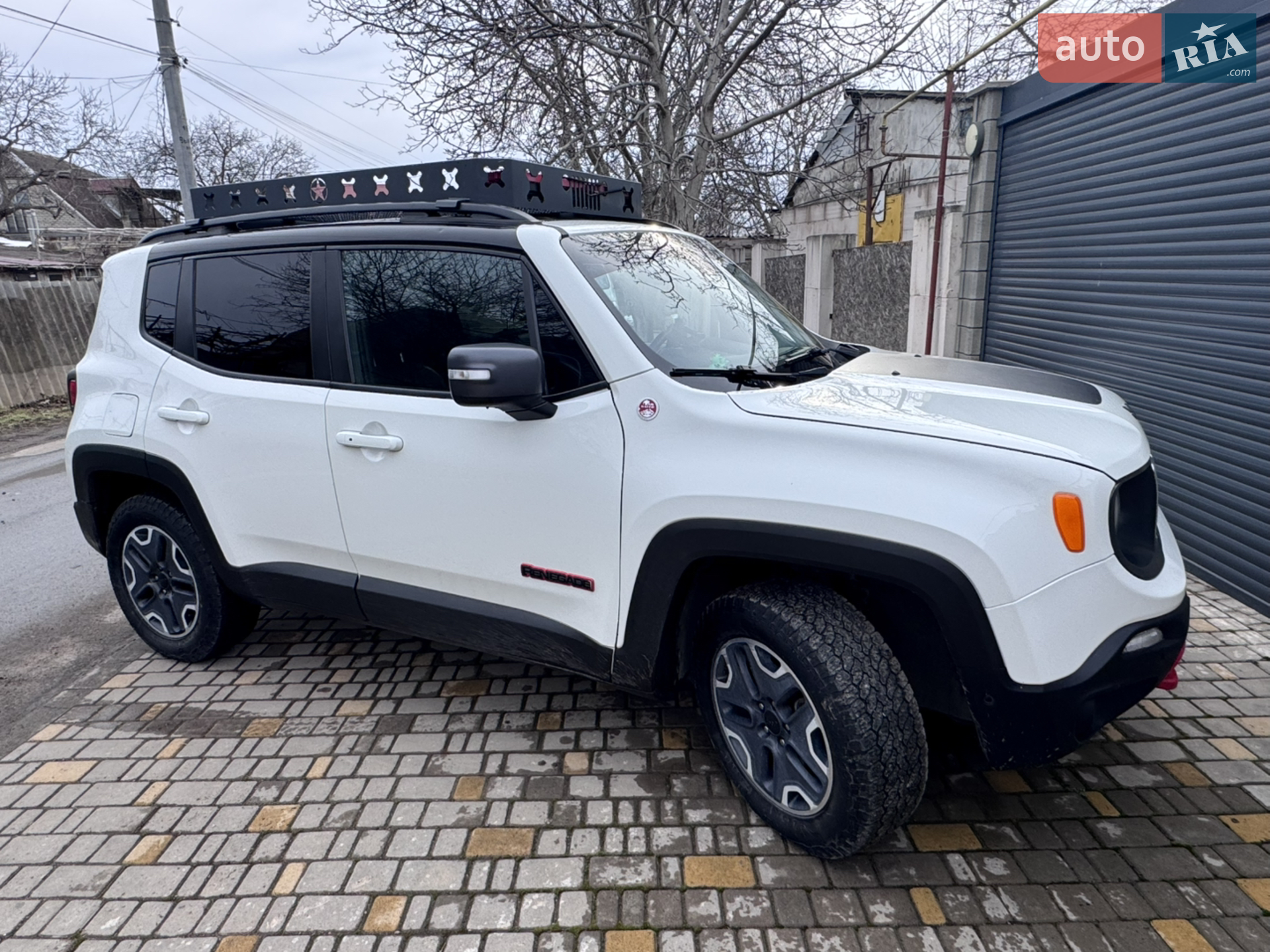 2016 Jeep Renegade - мініатюра 2