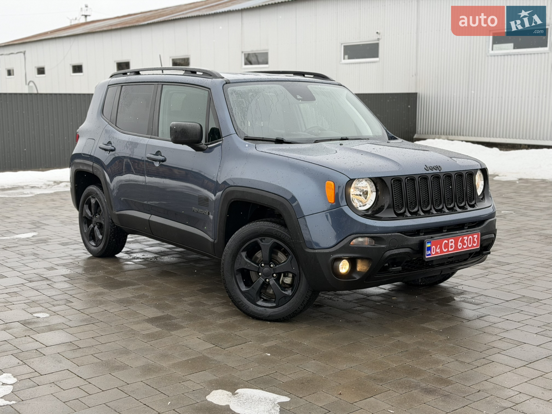 2021 Jeep Renegade - фото 1